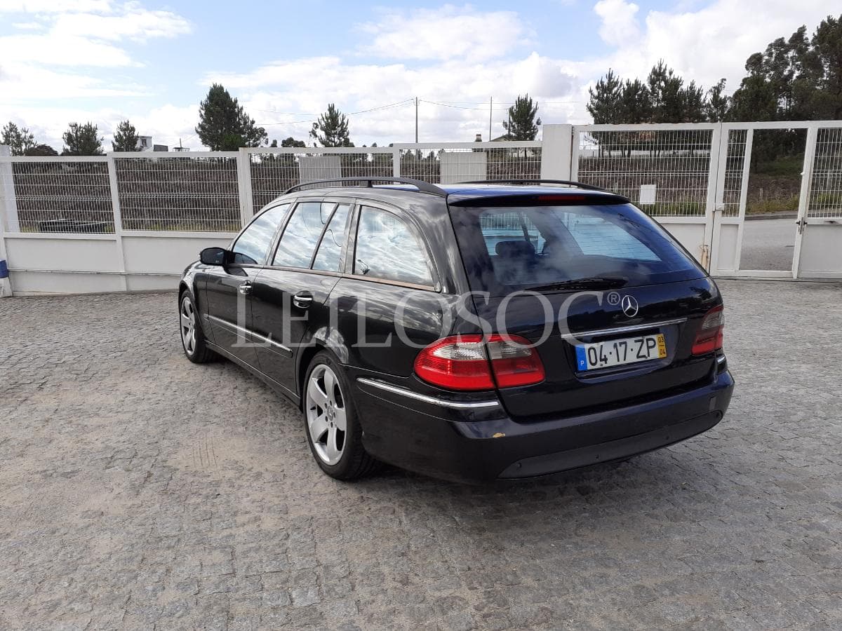 Mercedes-Benz E 270 CDI · Ano 2003 — image 6