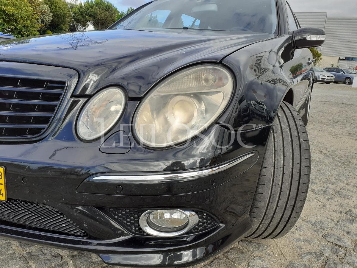 Mercedes-Benz E 270 CDI · Ano 2003 — image 25