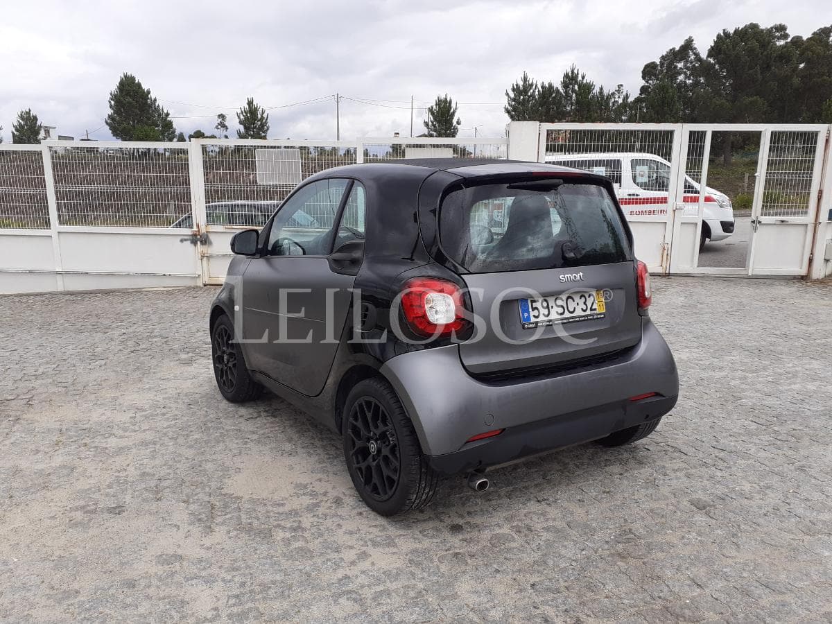 Smart Fortwo Coupe 0.9 · Ano 2016 — imagem 6
