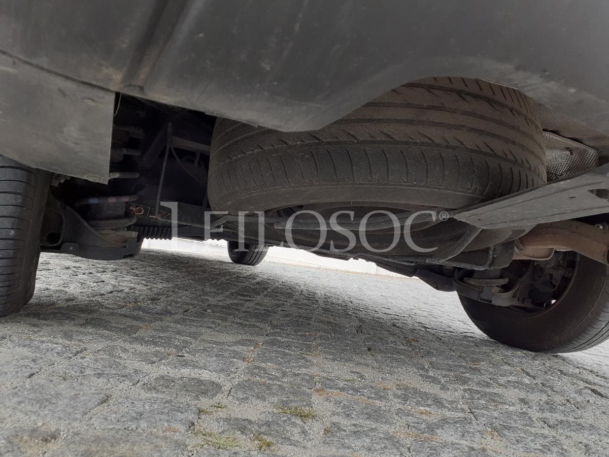 Citroën Berlingo 1.6 HDI · Ano 2013 · 3 Lugares — imagem 17