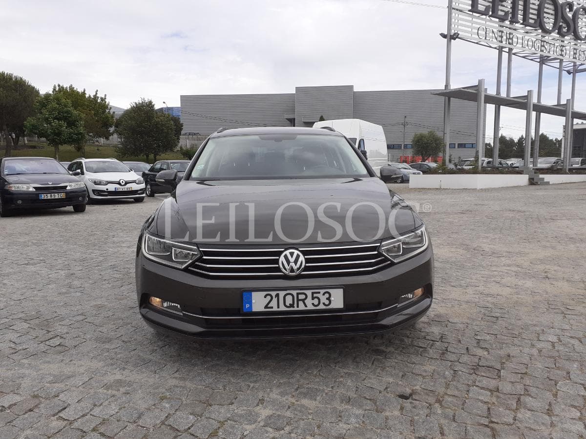 VW Passat Variant 1.6 TDI · Ano 2015 — imagem 2