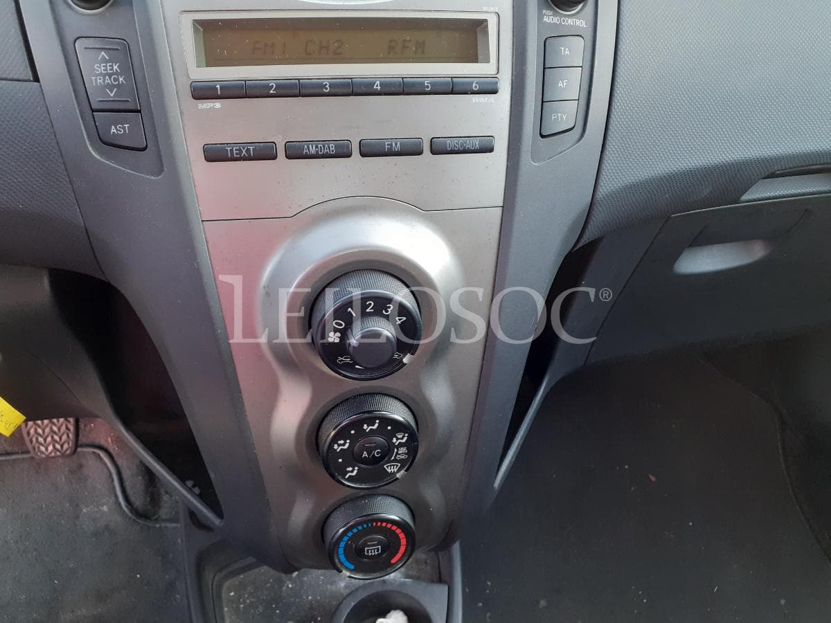 Toyota Yaris — imagem 11