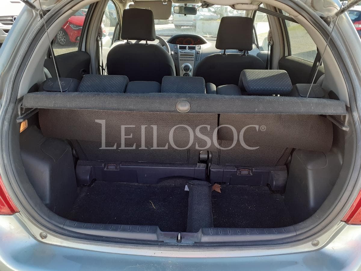 Toyota Yaris — imagem 15