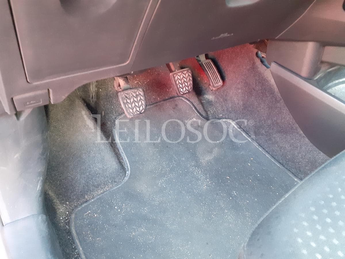Toyota Yaris — imagem 8