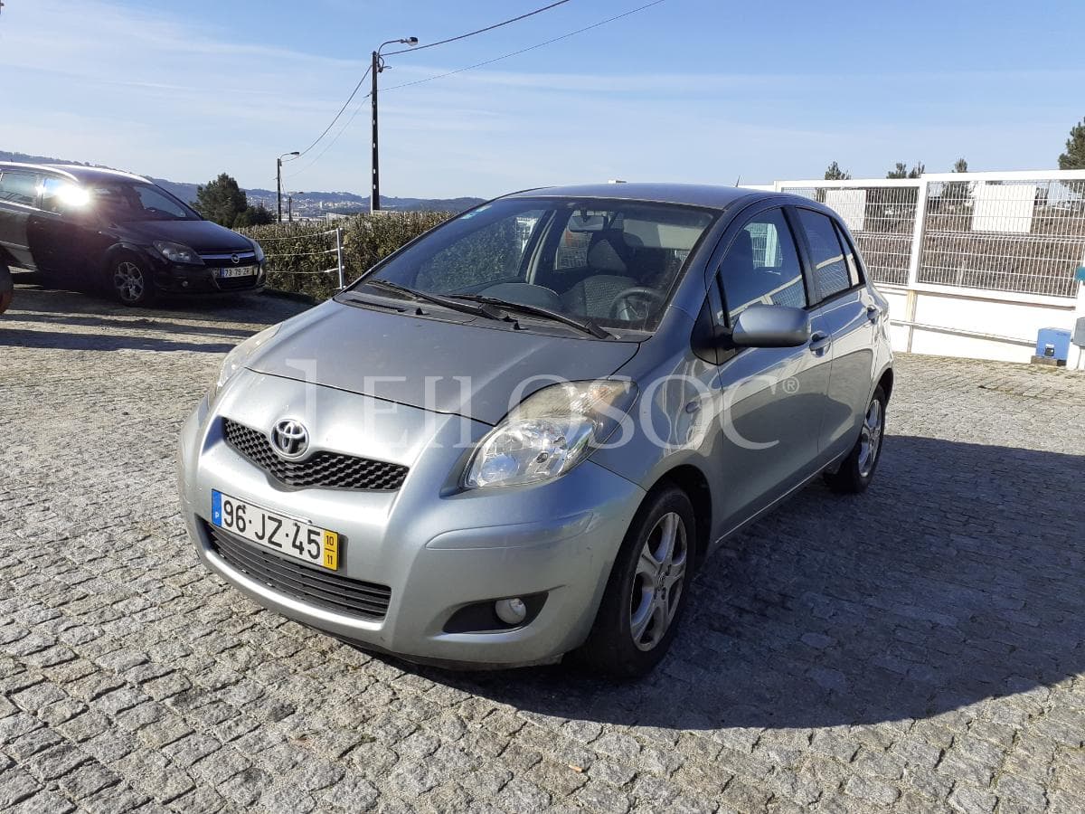 Toyota Yaris — imagem 1