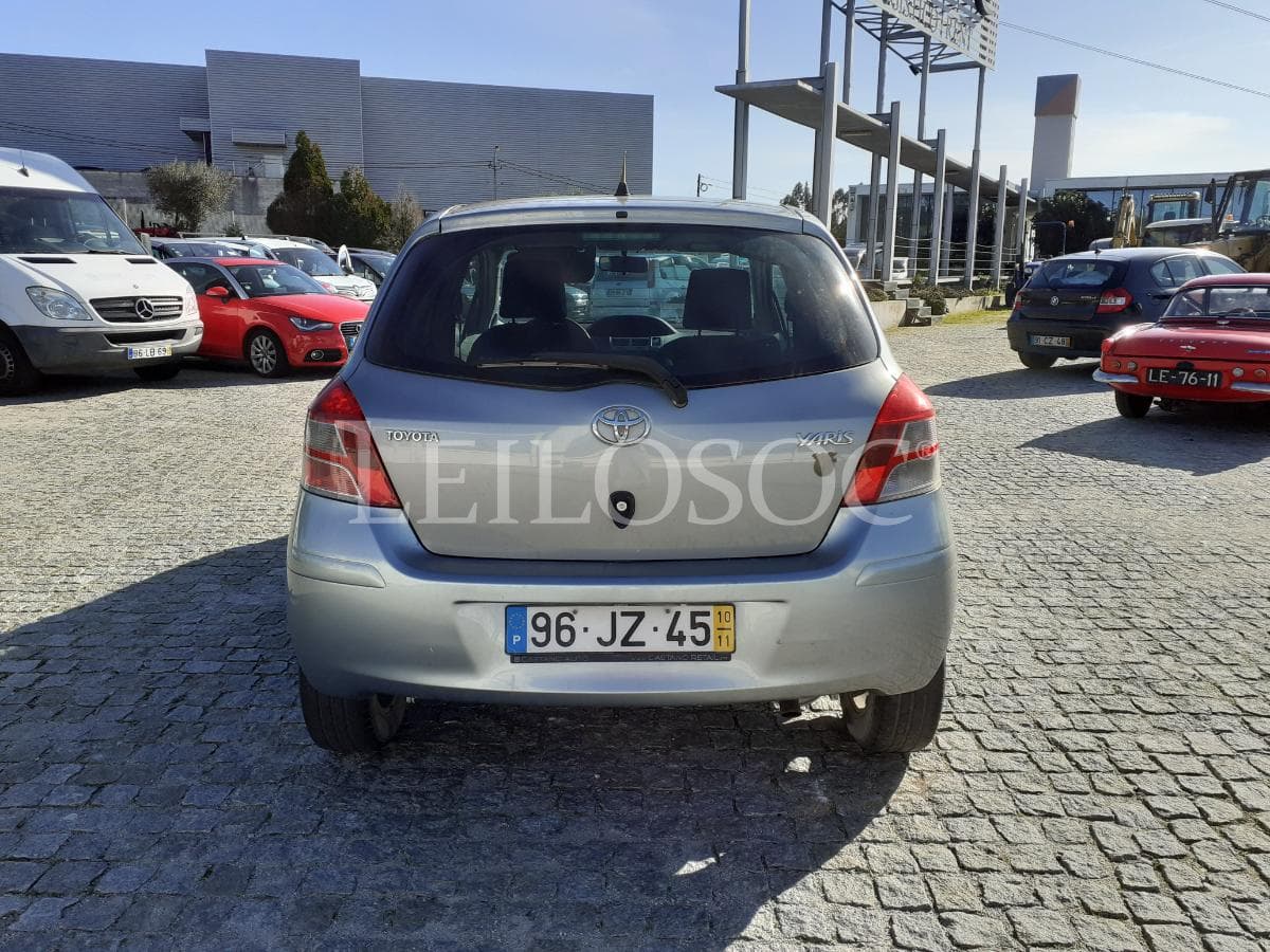 Toyota Yaris — imagem 5