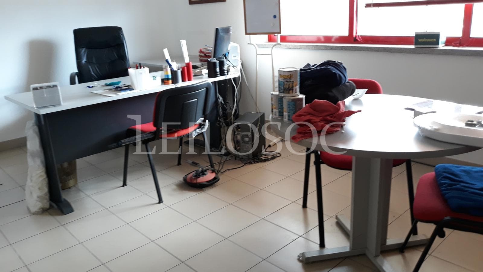 Equipamento de Escritório