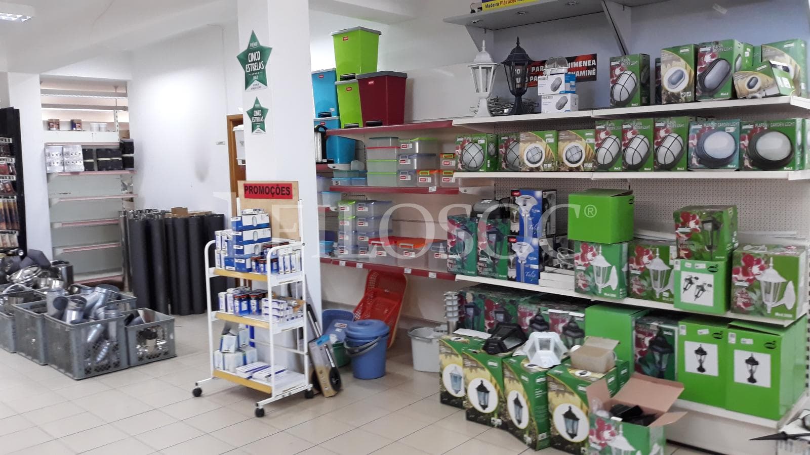 Artigos de Decoração · Ferragens · Estanteria — image 3