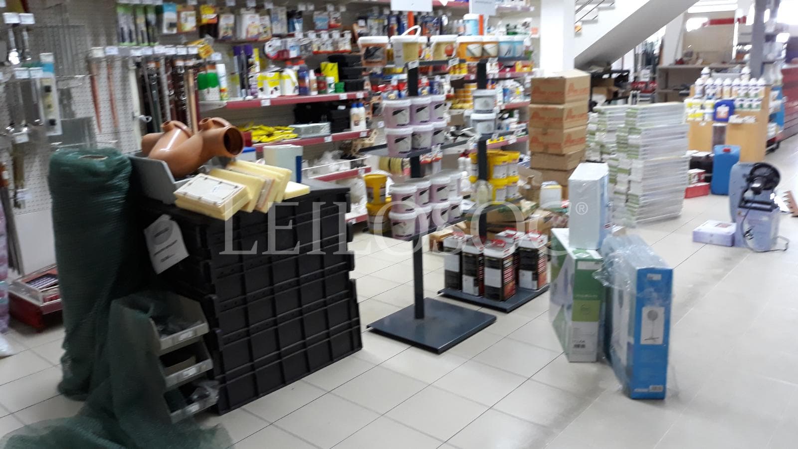 Artigos de Decoração · Ferragens · Estanteria — image 15