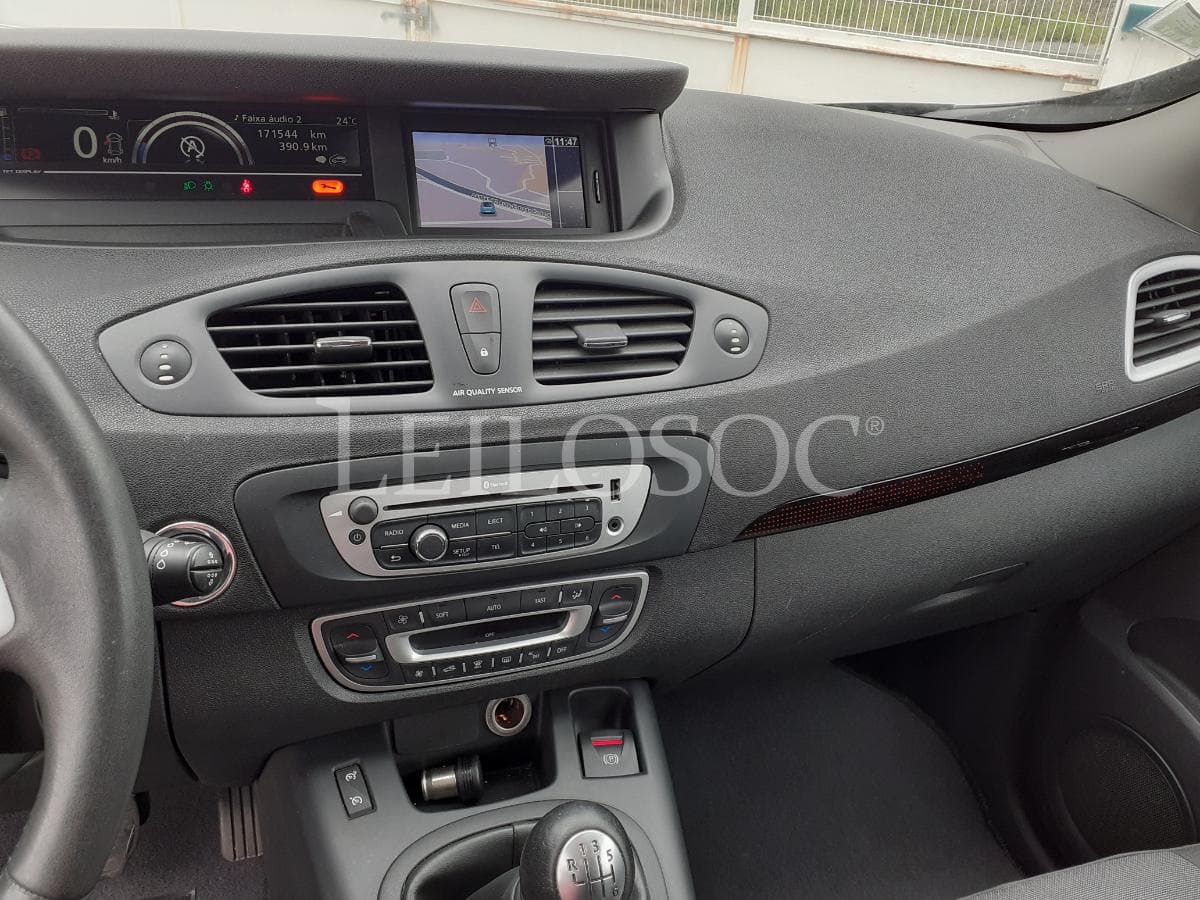 Renault Scénic 1.5 DCI · Ano 2012 — imagem 11