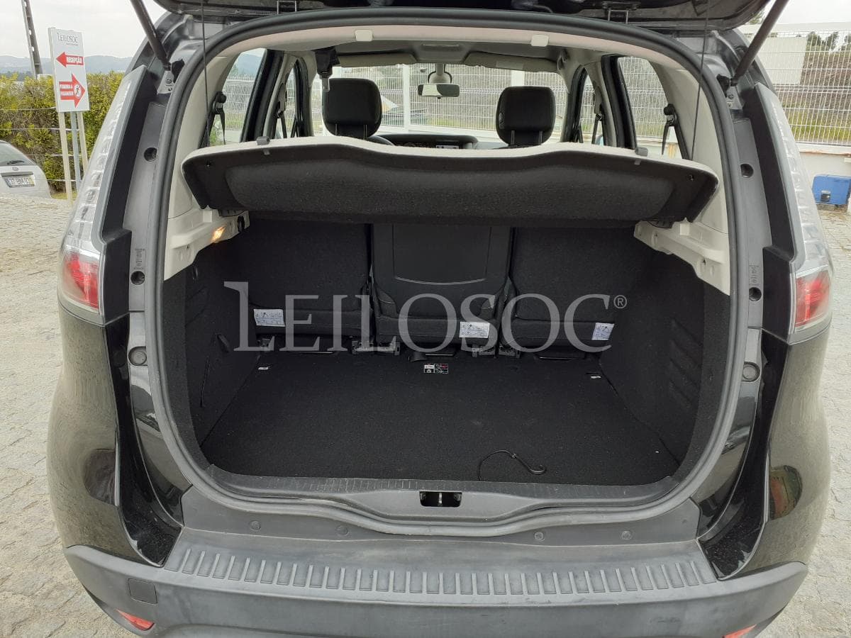 Renault Scénic 1.5 DCI · Ano 2012 — imagem 19