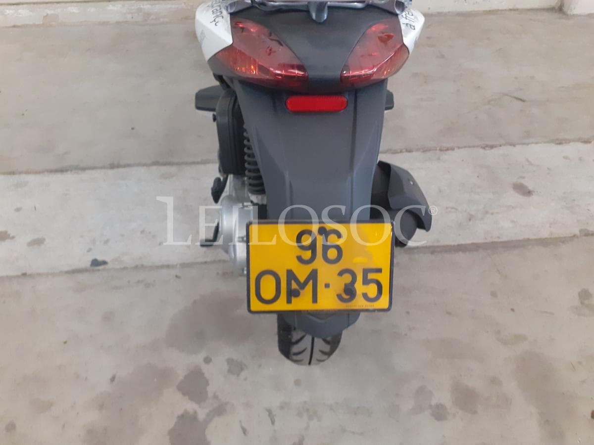 Ciclomotor Aprilia — imagem 7