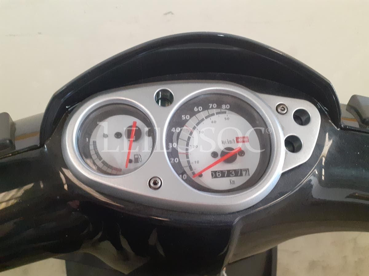 Ciclomotor Aprilia — imagem 9