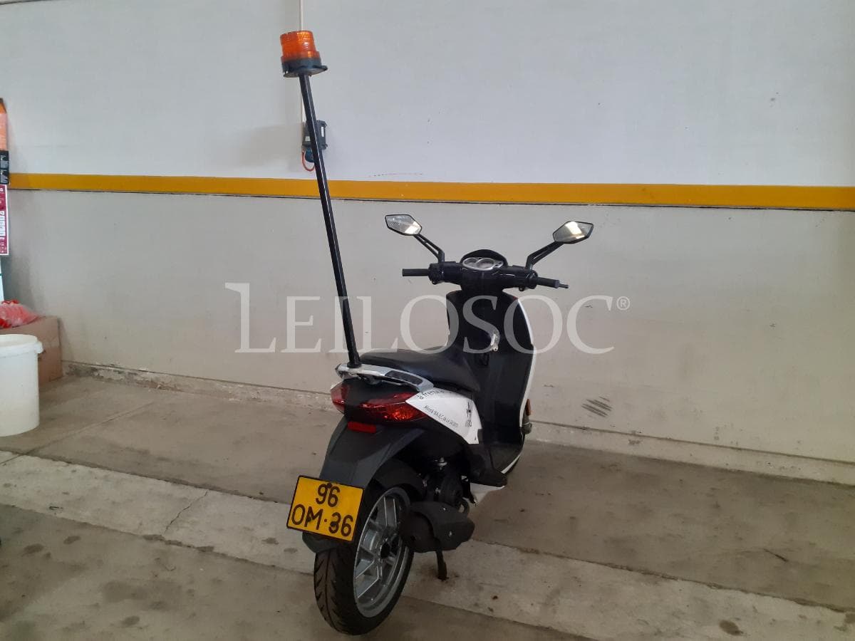 Ciclomotor Aprilia — imagem 4
