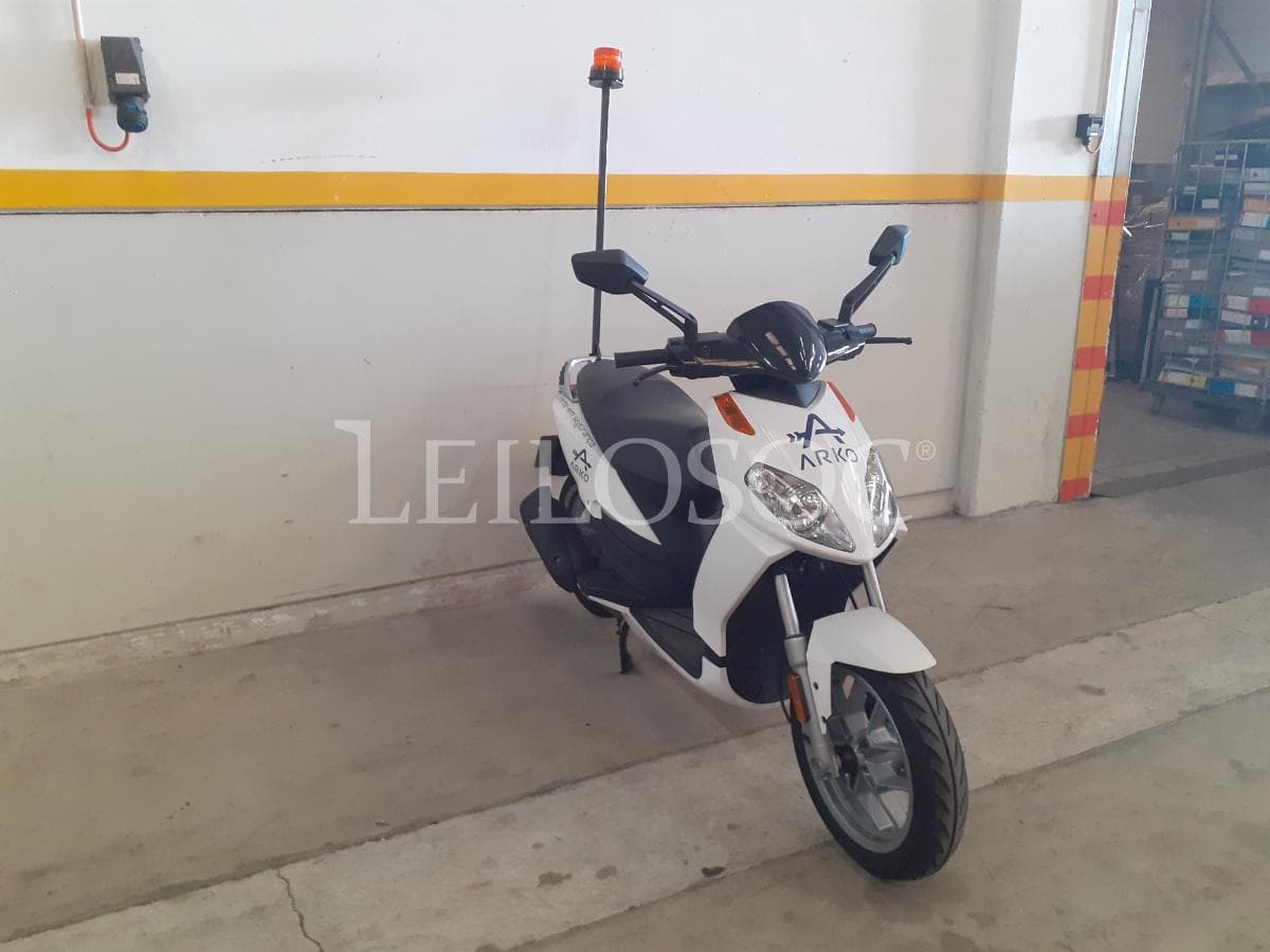Ciclomotor Aprilia — imagem 2