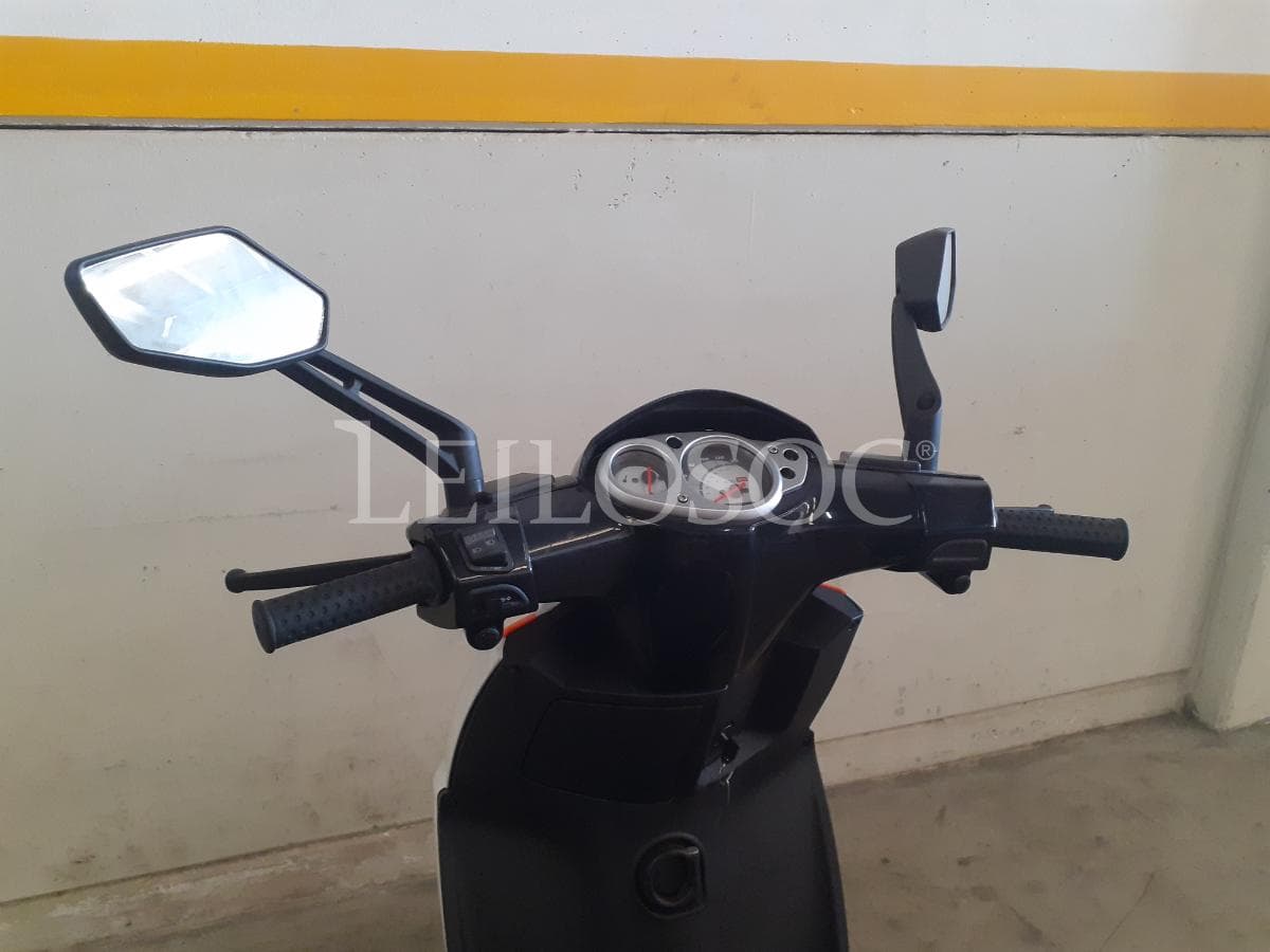 Motociclo Aprilia — image 7