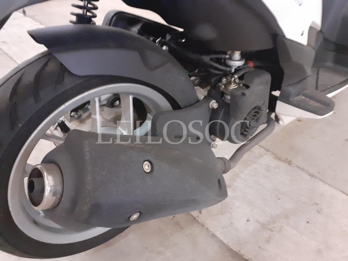 Motociclo Aprilia — image 10