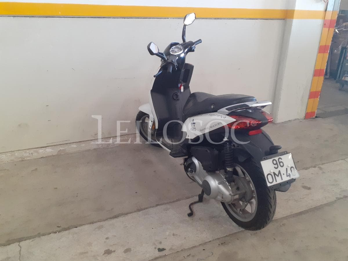 Motociclo Aprilia — imagem 5