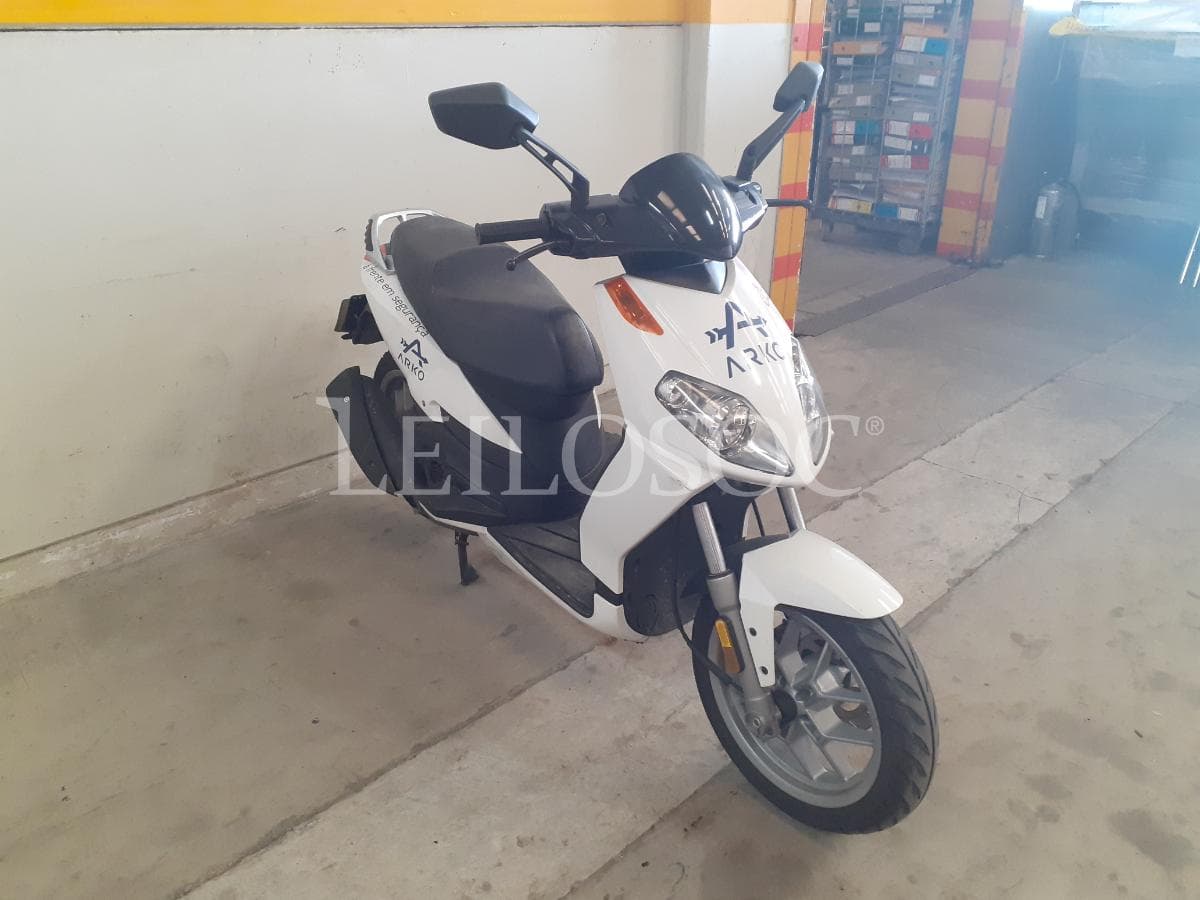 Motociclo Aprilia — imagem 3