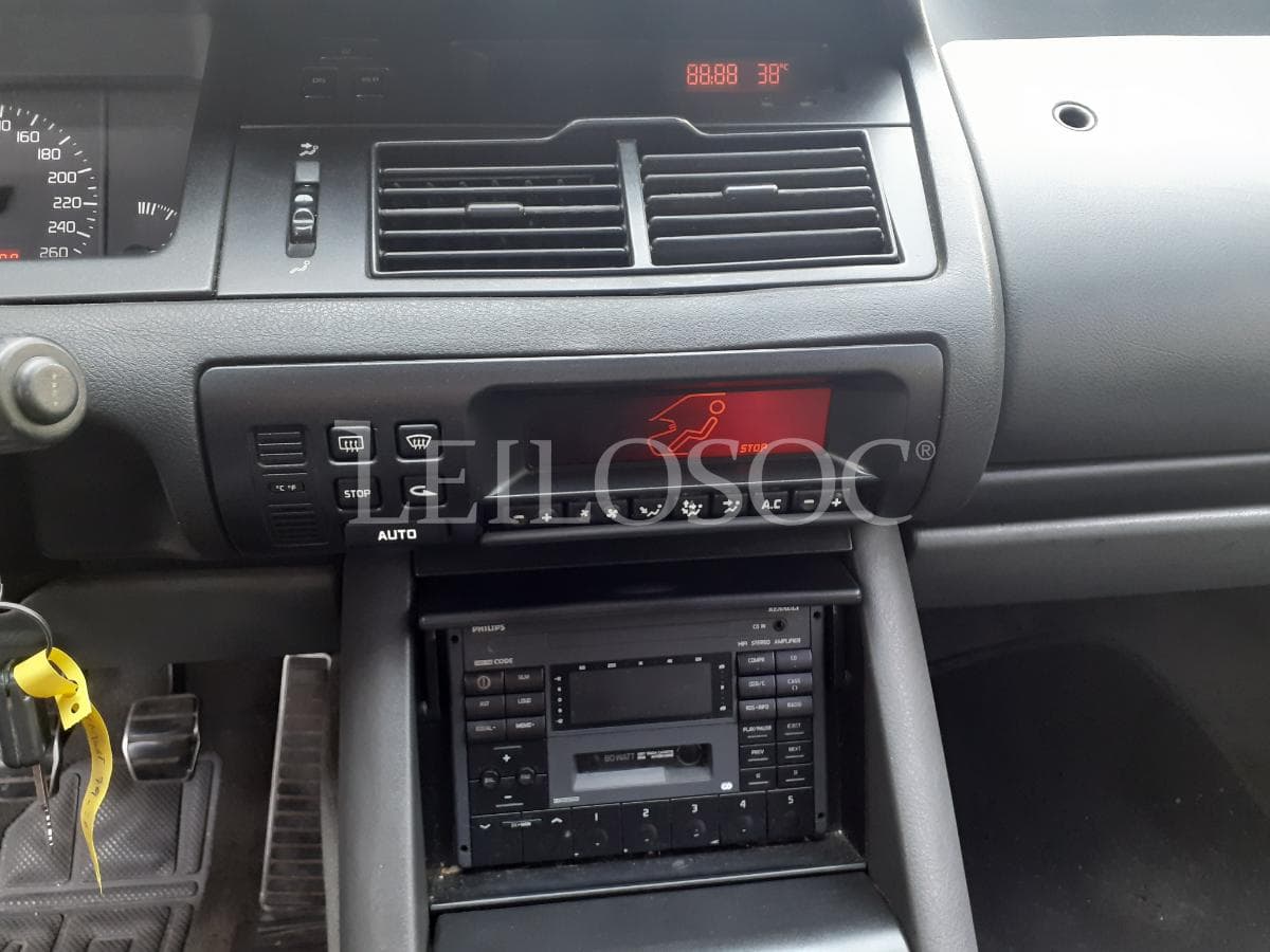 Renault Safrane · Ano 1993 — image 14