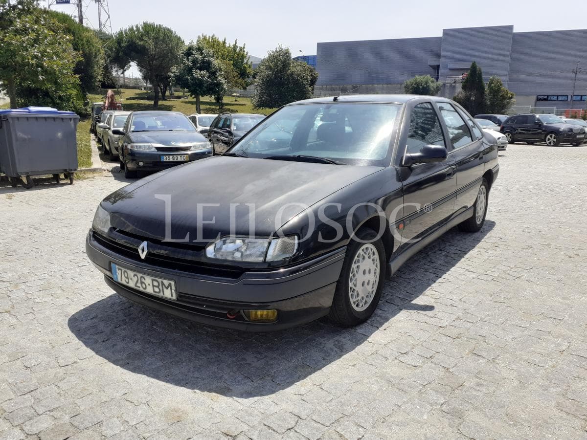 Renault Safrane · Ano 1993 — image 3