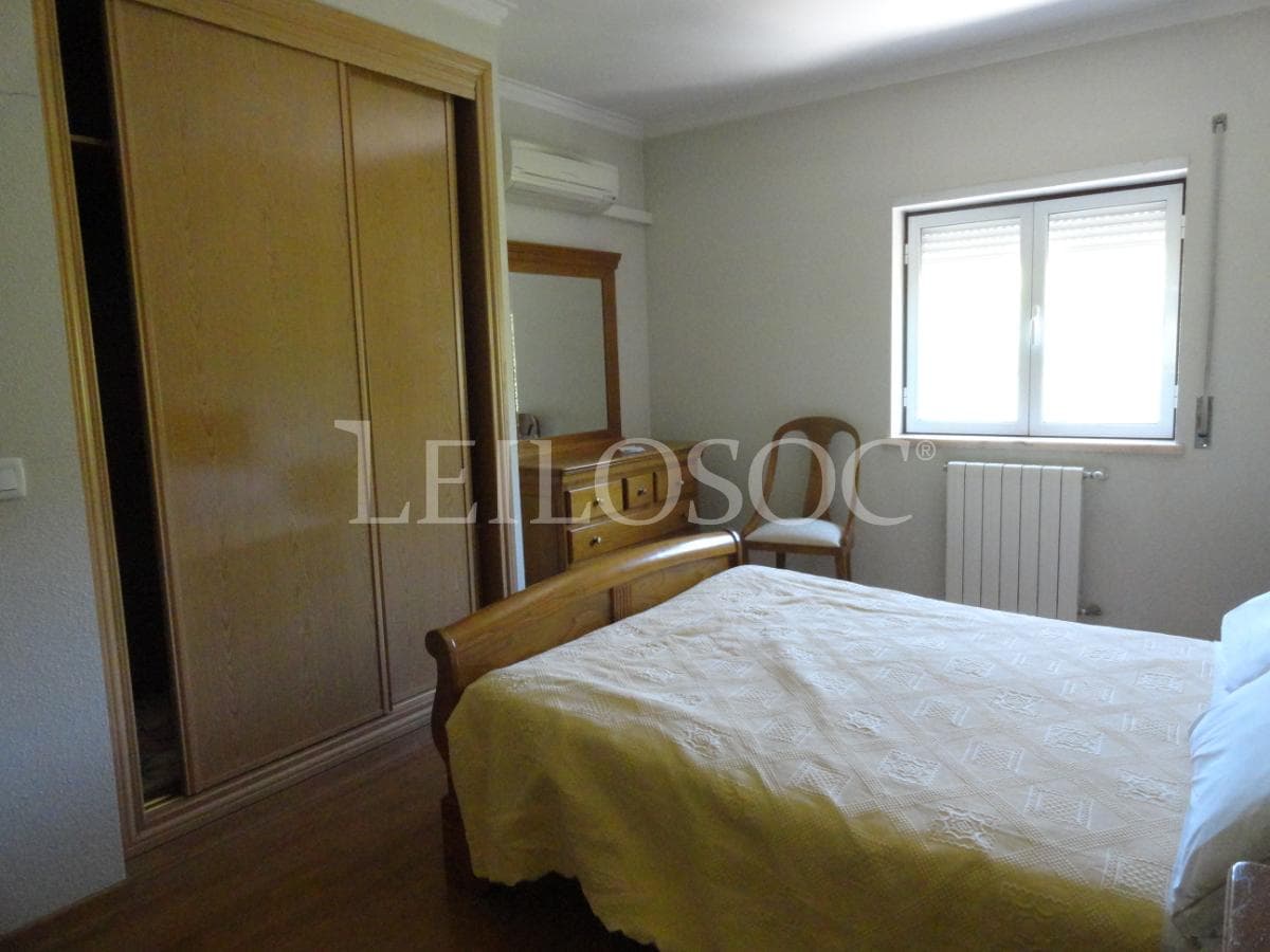 Apartamento T2 + Lugar de Garagem + Arrecadação + Mobiliário · Vila Viçosa — image 11