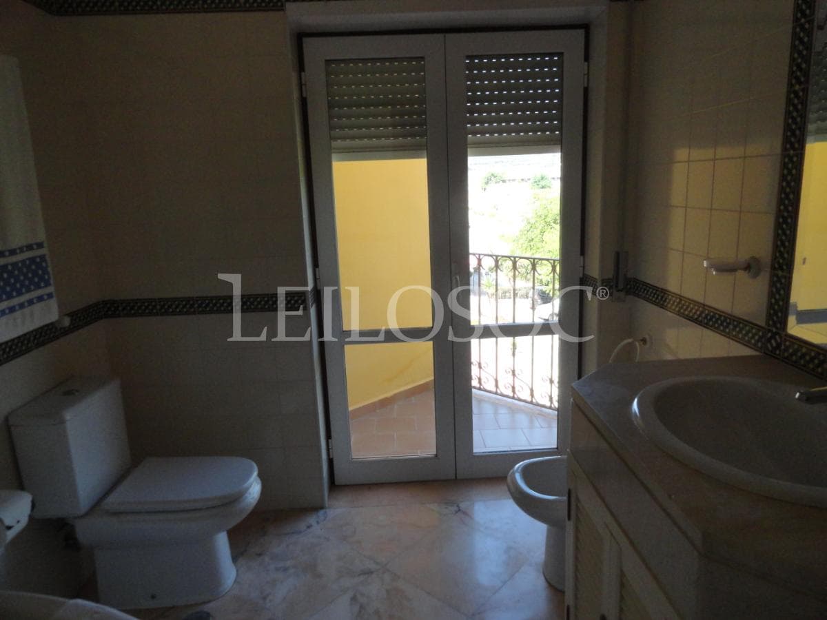 Apartamento T2 + Lugar de Garagem + Arrecadação + Mobiliário · Vila Viçosa — image 16