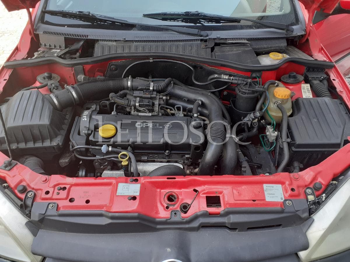 Opel Corsa 1.7 CDTI · Ano 2001 — imagem 18