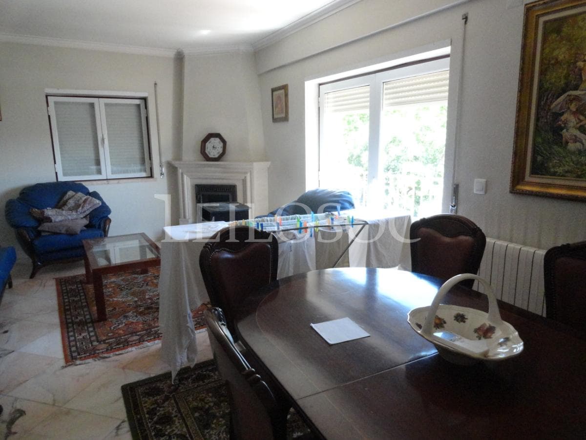 Apartamento T2 + Lugar de Garagem + Arrecadação + Mobiliário · Vila Viçosa — image 10