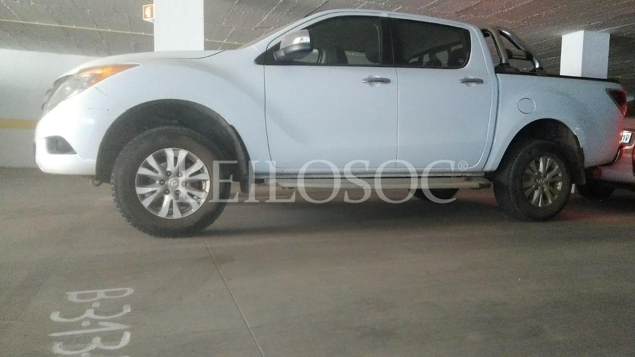 Mazda BT50 · — image 7