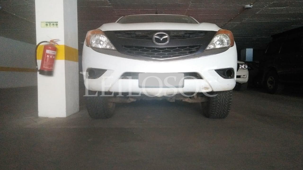 Mazda BT50 · — image 1