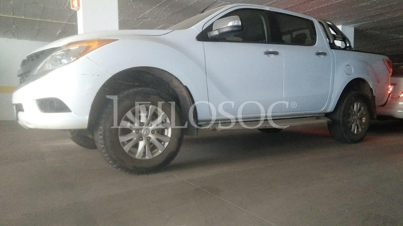 Mazda BT50 · — image 3