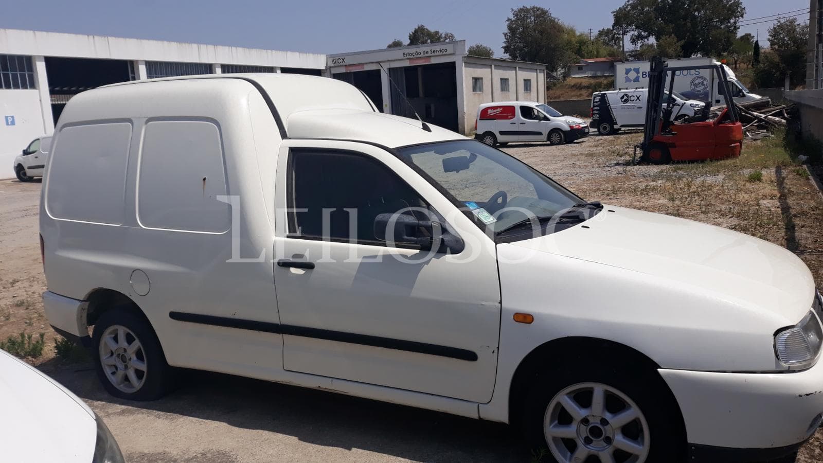VW Caddy
