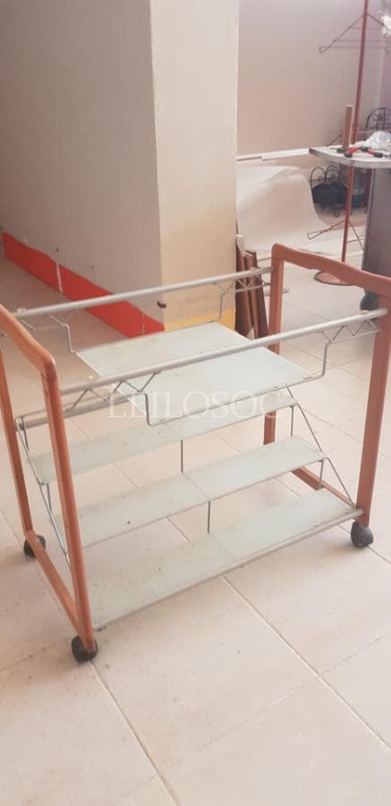 Mobiliario interior — imagen 9