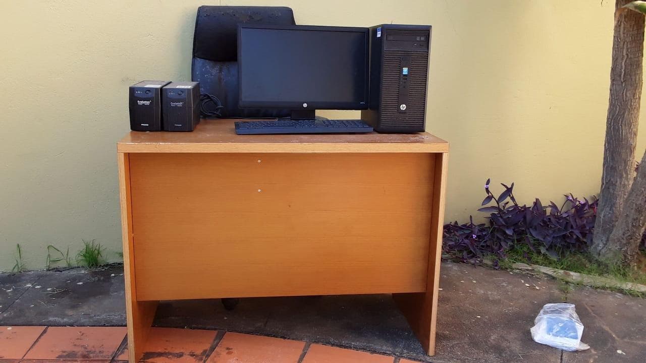 Matériel informatique ·