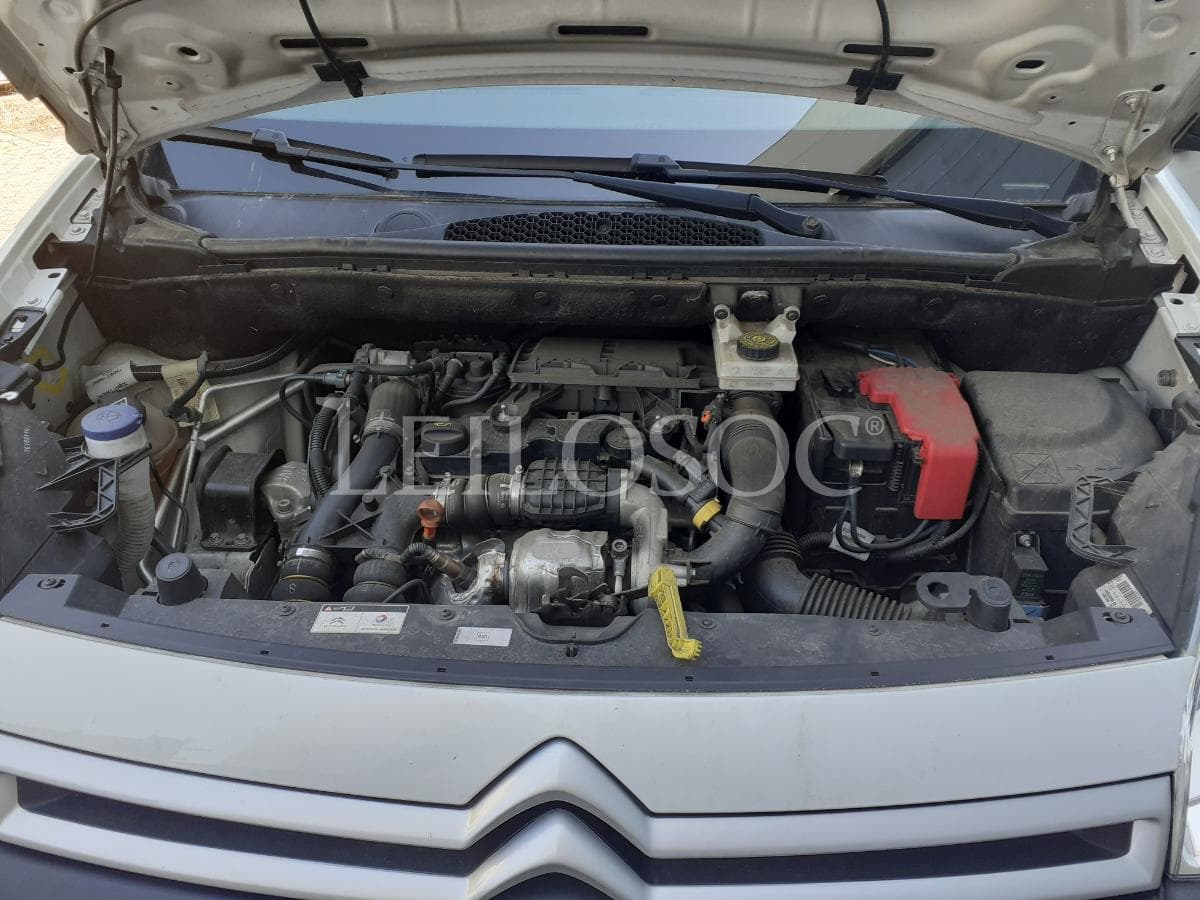 Citroën Berlingo 1.6 HDI · Ano 2016 — imagen 20