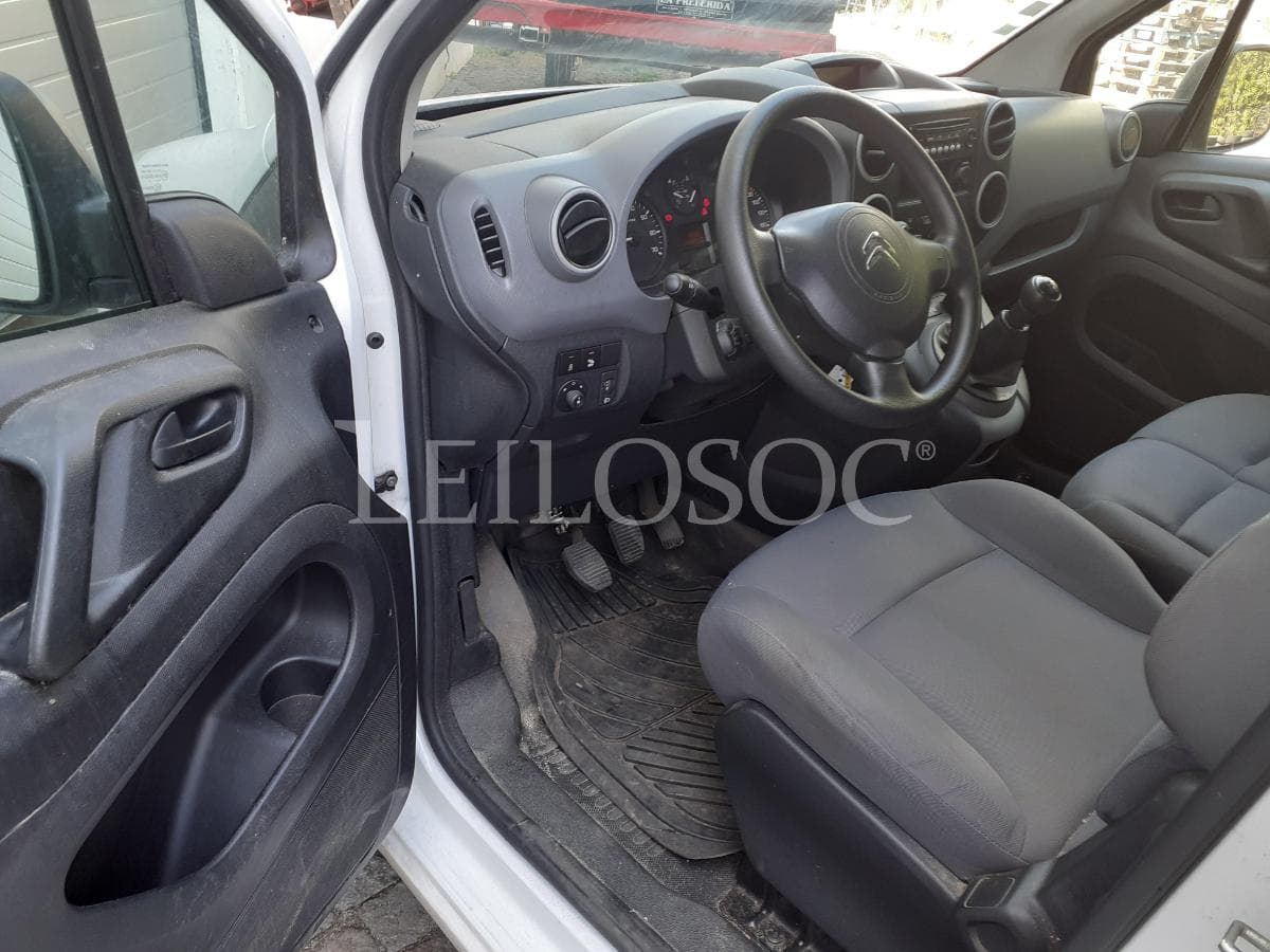 Citroën Berlingo 1.6 HDI · Ano 2016 — imagen 7