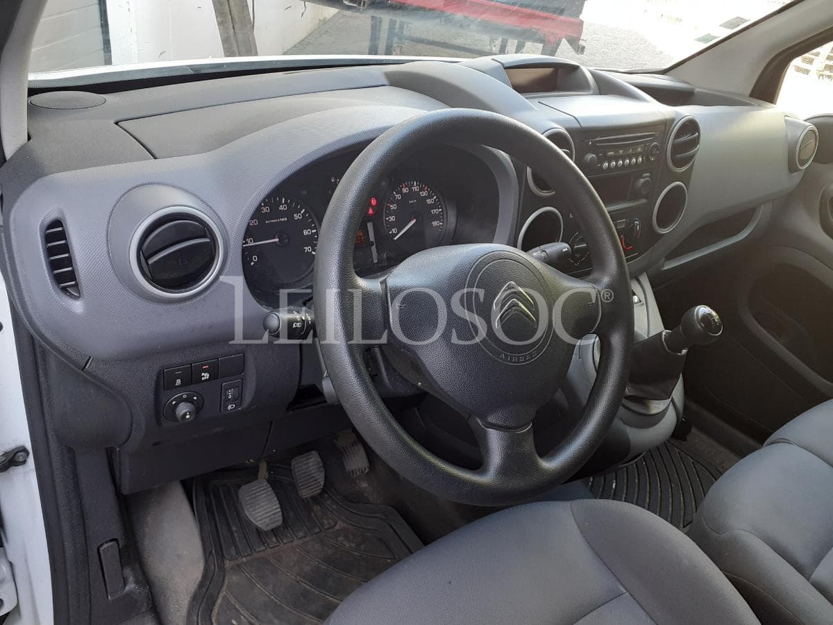 Citroën Berlingo 1.6 HDI · Ano 2016 — imagen 10