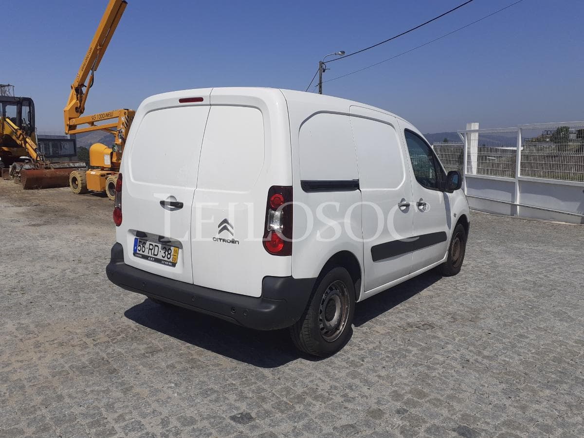 Citroën Berlingo 1.6 HDI · Ano 2016 — imagen 4