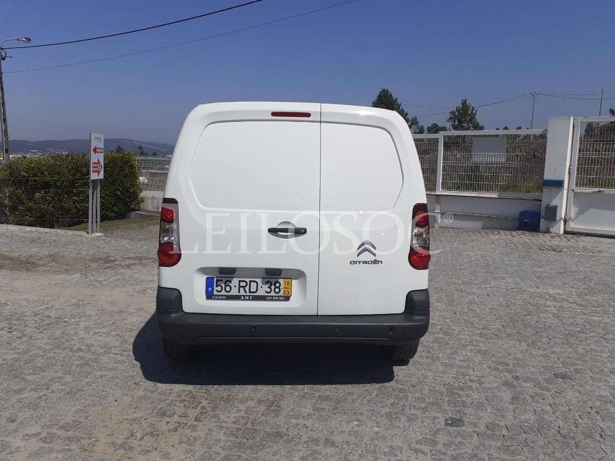 Citroën Berlingo 1.6 HDI · Ano 2016 — imagen 5