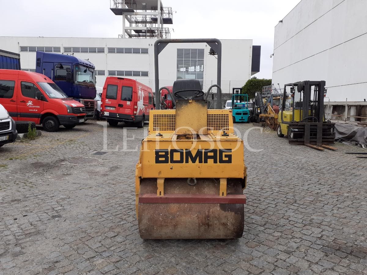 Cilindro Bomag BW 100 AD — image 2