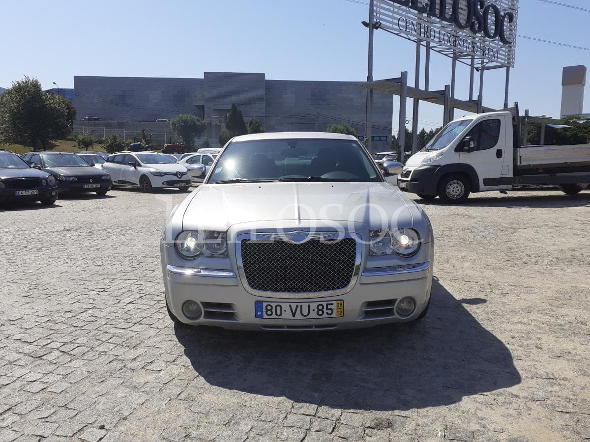 Chrysler 300C 5.7L V8 Sedan · Ano 2008 — image 2