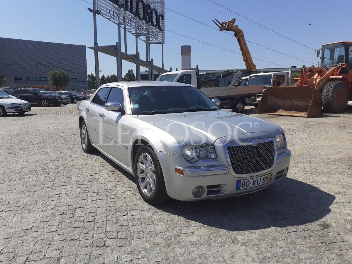 Chrysler 300C 5.7L V8 Sedan · Ano 2008 — image 1