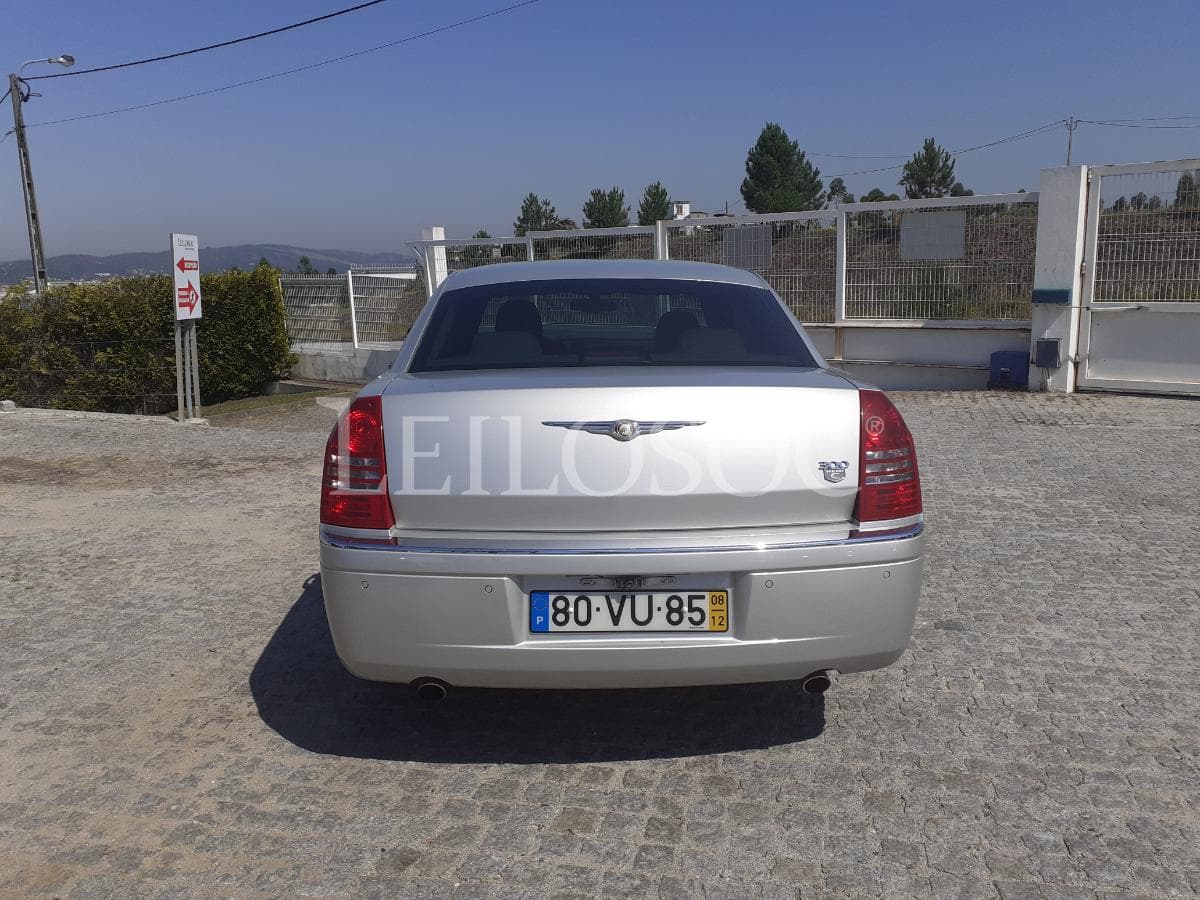 Chrysler 300C 5.7L V8 Sedan · Ano 2008 — image 5