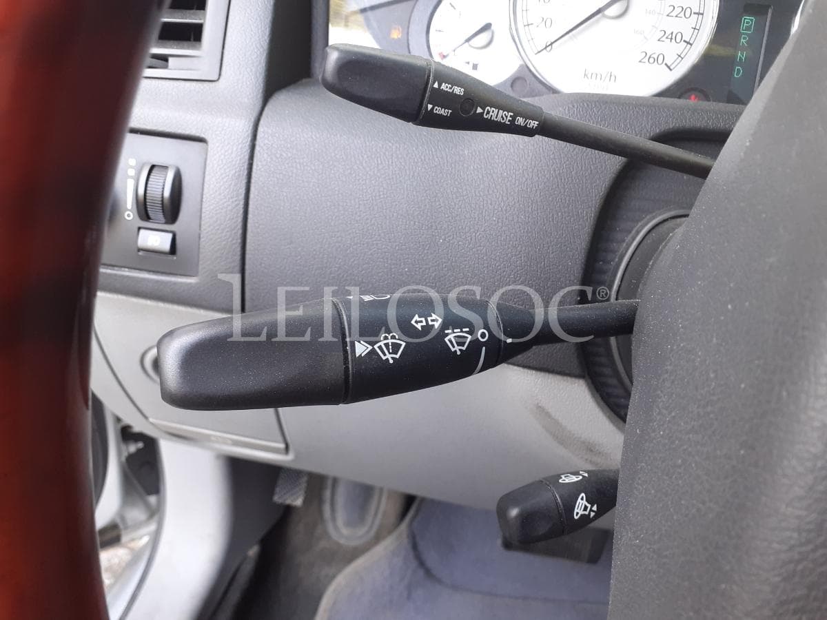 Chrysler 300C 5.7L V8 Sedan · Ano 2008 — image 15
