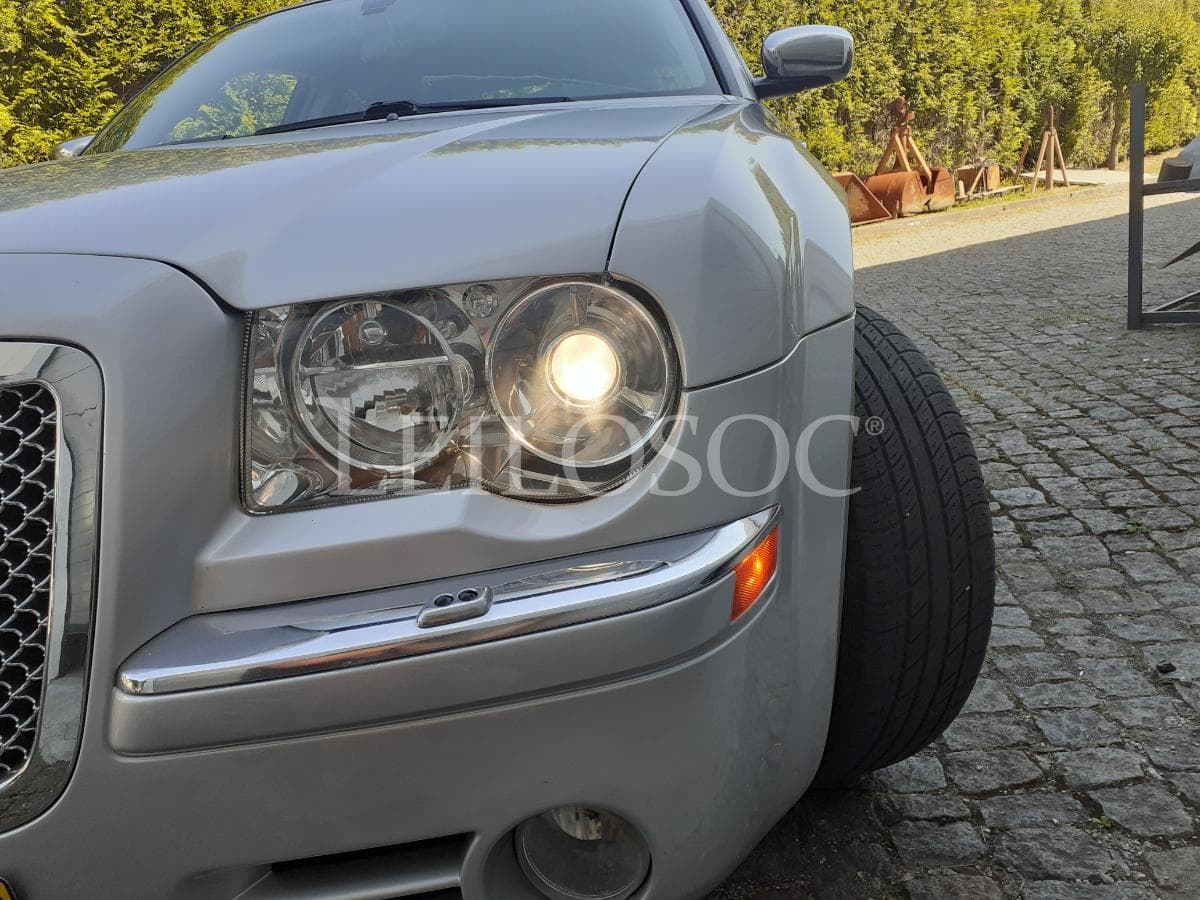 Chrysler 300C 5.7L V8 Sedan · Ano 2008 — image 26