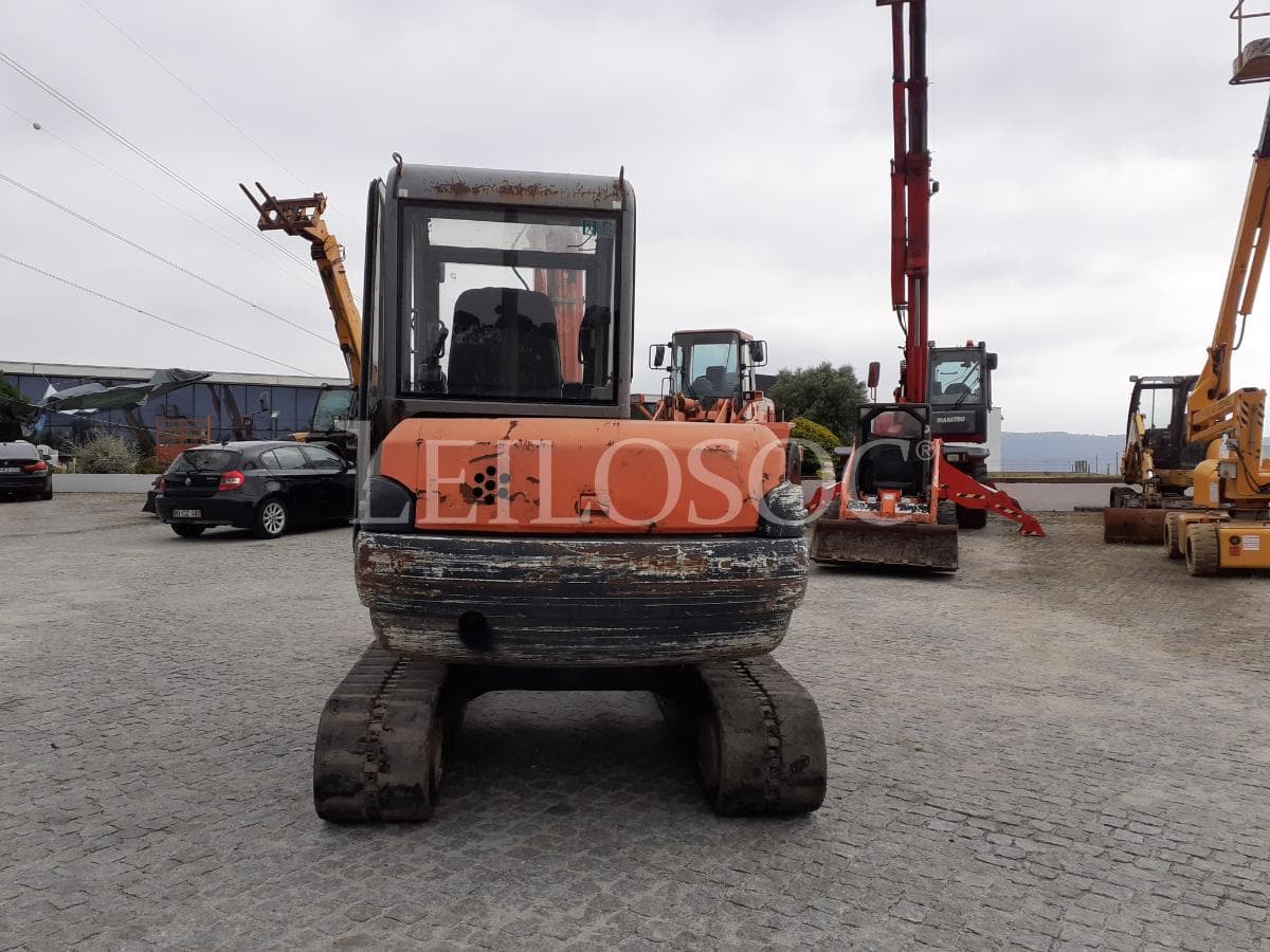 Mini giratória Fiat Hitachi Zaxis · Ano 2009 — image 5