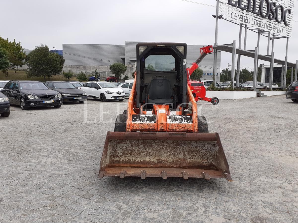 Pá carregadora Bobcat 753 · Ano 2002 — imagen 2