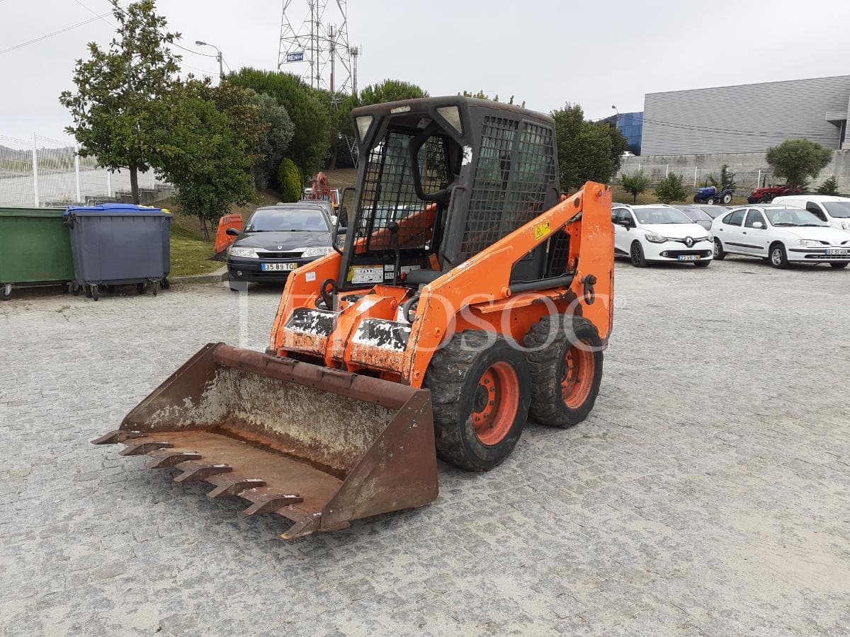 Pá carregadora Bobcat 753 · Ano 2002 — imagen 3