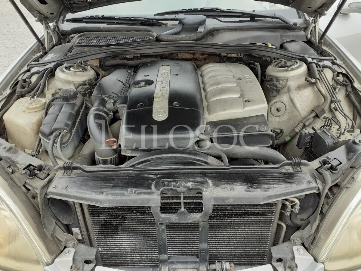 Mercedes-Benz S320 CDI · Ano 2000 — imagem 23